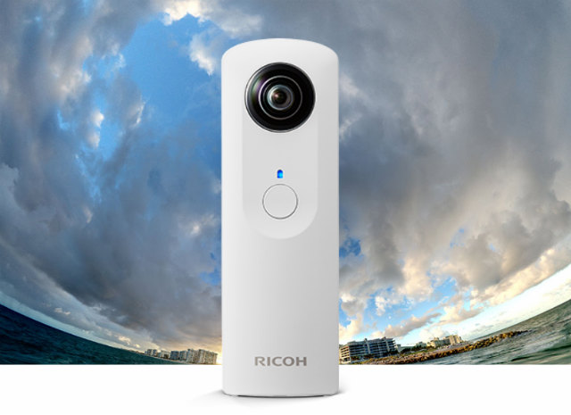 全天球カメラ「RICOH THETA」