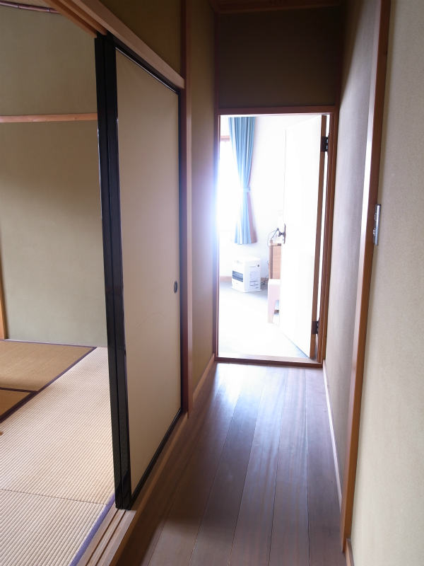 飛騨古川の古民家：数寄屋づくりの里山オフィス「末広の家」に泊まってみた！ (10)