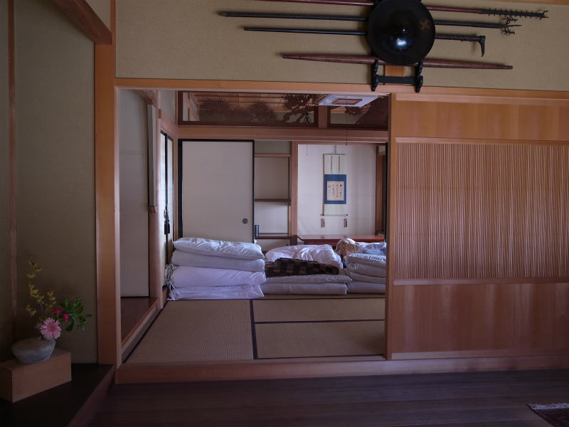 飛騨古川の古民家：数寄屋づくりの里山オフィス「末広の家」に泊まってみた！ (4)