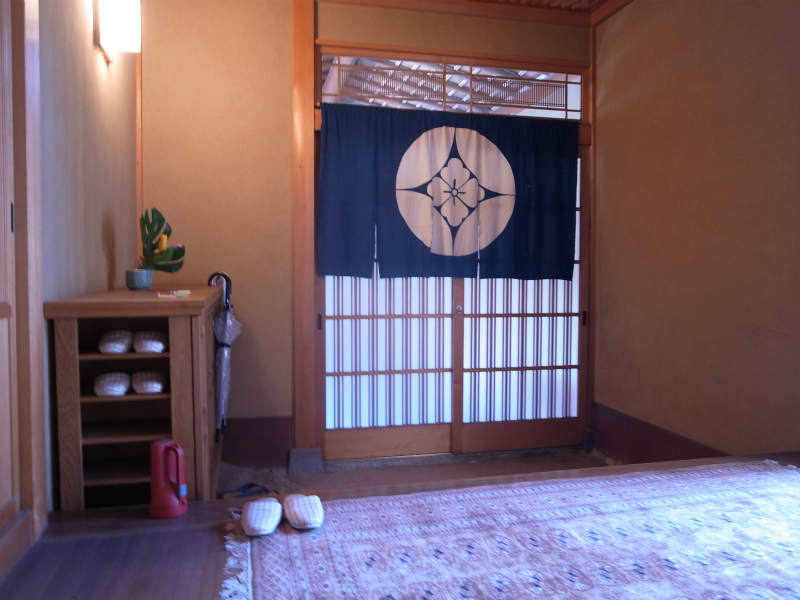 飛騨古川の古民家：数寄屋づくりの里山オフィス「末広の家」に泊まってみた！ (3)