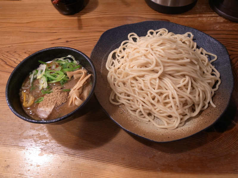 名古屋でつけ麺が食べたいなら…栄にある「つけ麺本丸」がおいしいのでおすすめ！ (2)