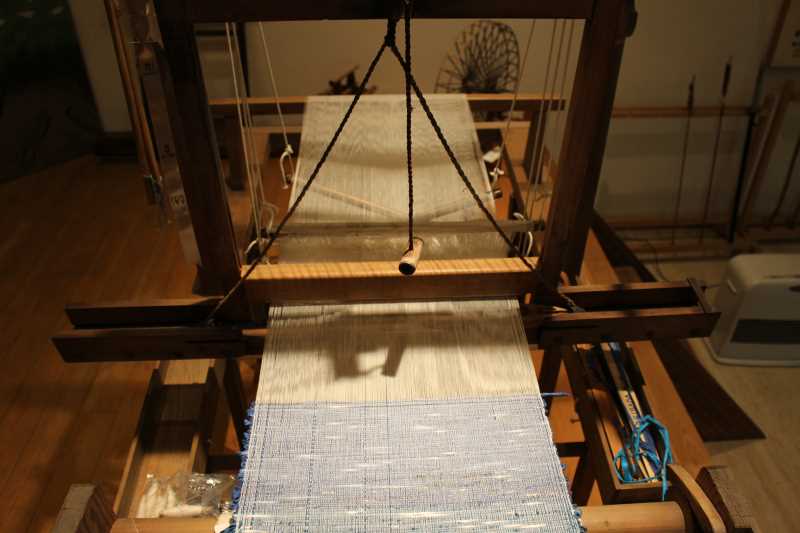 裂き織り体験教室で学ぶ「機織り機の仕組み」 (17)