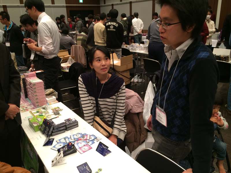 名古屋ボードゲームフリーマーケットに行ったら中学高校の同級生が「きょうあくなまもの」作成・販売しておりびっくり！ (4)