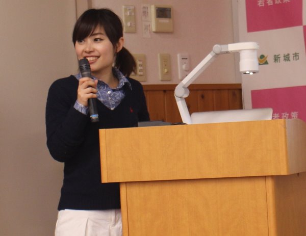 SKE48磯原杏華さんの若者議会インタビューが公開！その裏側を支えるプロライター皆本類さんが美人すぎる！！ (5)